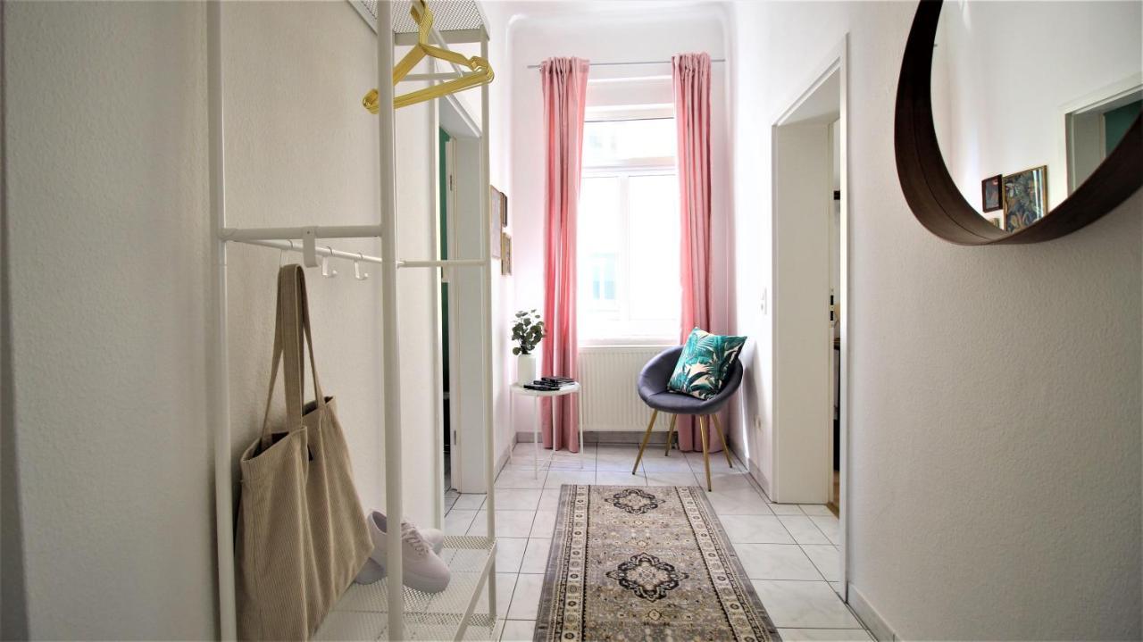Homie Stay Schiestlstrasse - Moderne Altbauapartments, Nahe Stadtzentrum & Weinberge Würzburg Kültér fotó